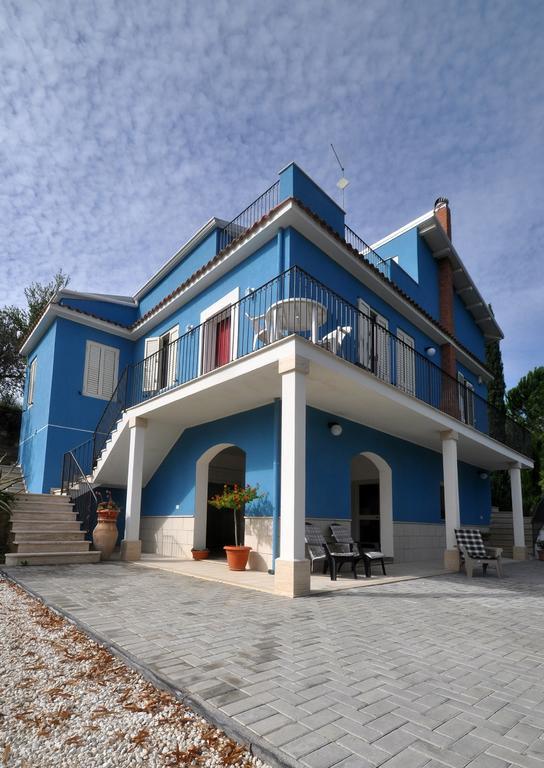 La Casa Blu Lägenhet Mirabella Imbaccari Exteriör bild